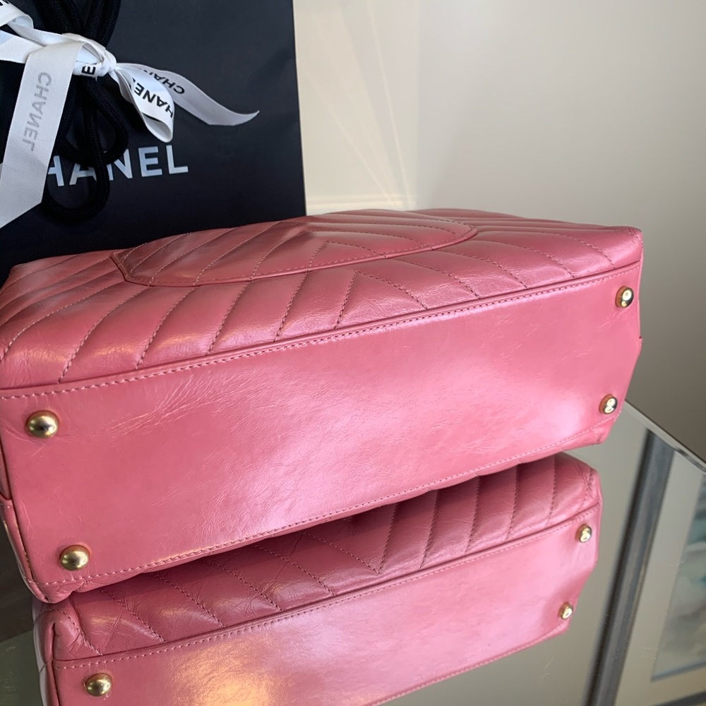 Chanel Coco Lizard Handle - Picture 4 of 7